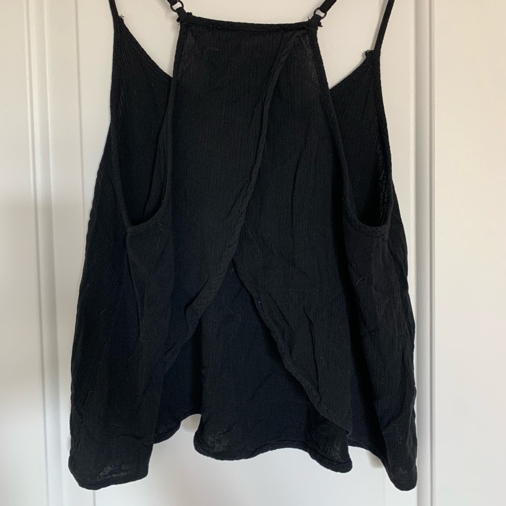 Split-back Cropped Cami - Picture 4 of 4